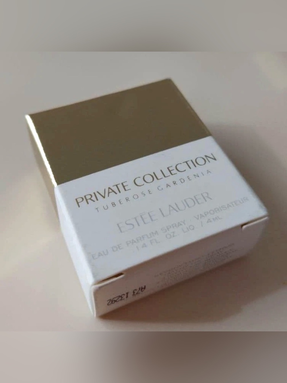 ESTEE LAUDER PRIVATE COLLECTION TUBEROSE GARDENIA EAU DE PARFUM SPRAY 0.14 OZ